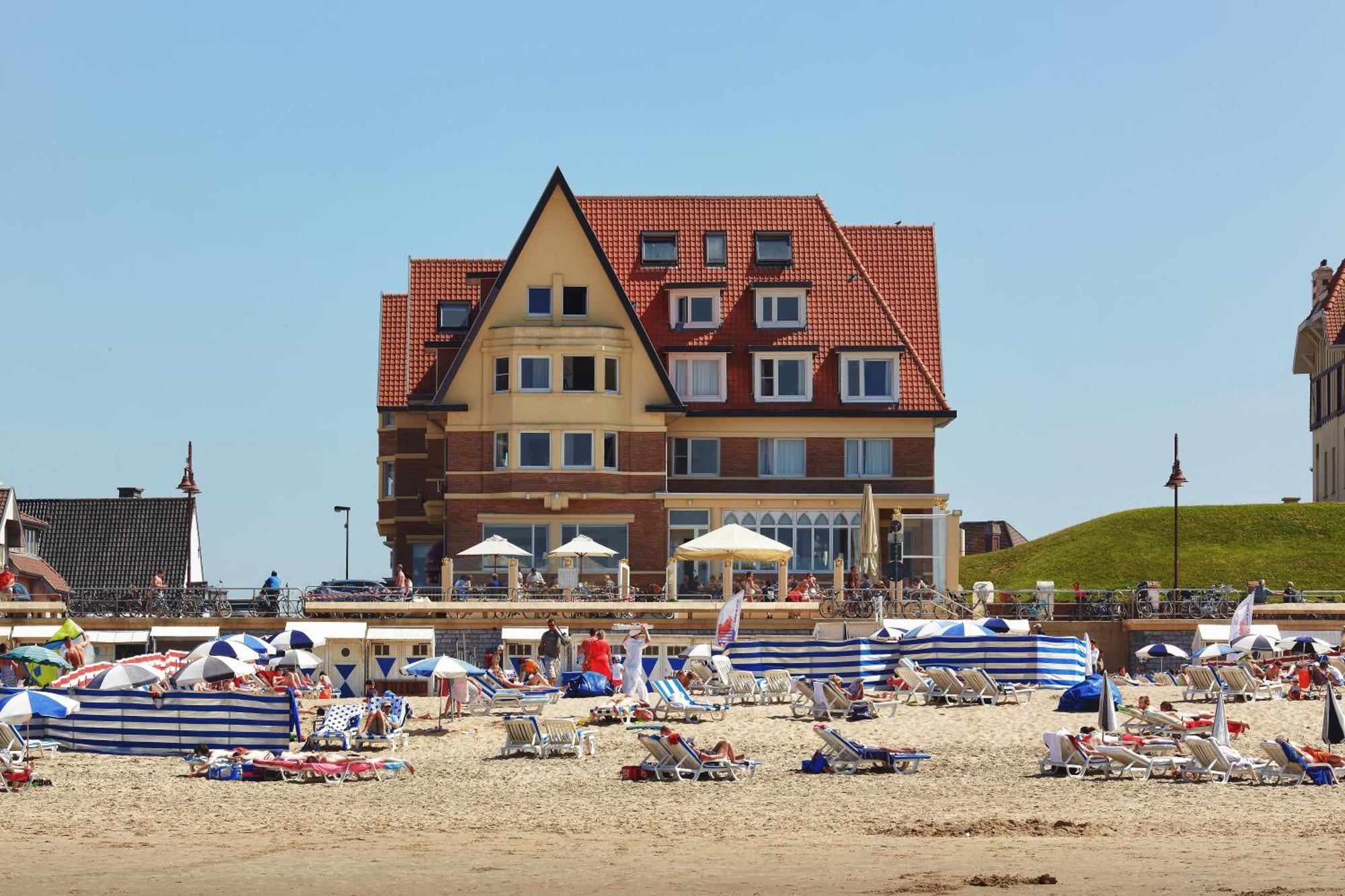 Beach Hotel De Haan Kültér fotó